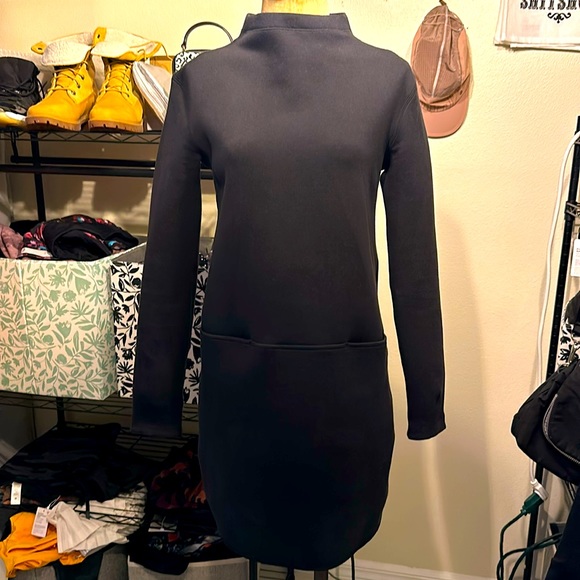 lululemon athletica Dresses & Skirts - Lululemon Black Dress 2